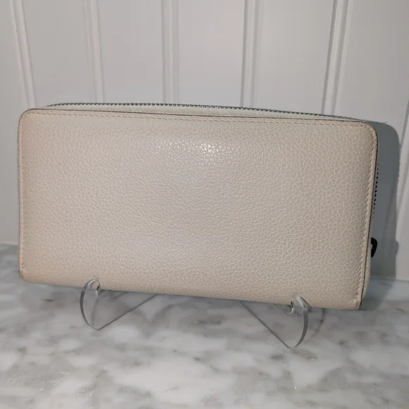 Vintage Gucci Cream Leather Zip Wallet with Interlocking GG - Picture 3 of 11